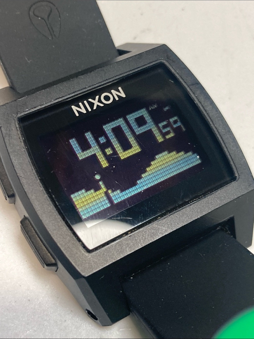 Nixon Base Tide, Rasta red green yellow color way, rare, new battery, Digital - Picture 13 of 16